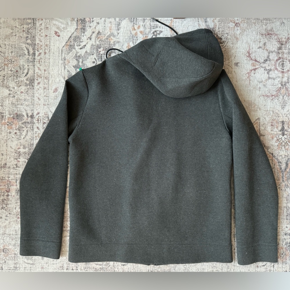 Everlane Street Zip Up Charcoal Grey - Picture 6 of 11